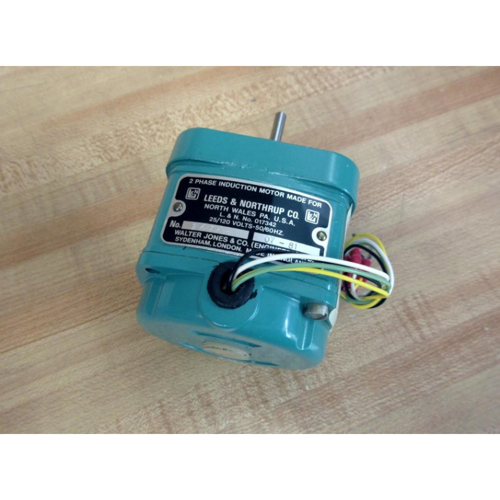 Leeds & Northrup 267680 2 Phase Induction Motor - New No Box