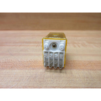 IDEC RY42S-U-AC220-240V Relay RY42S-U-220-240V AC - New No Box