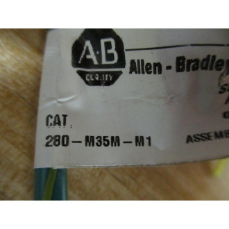 Allen Bradley 280-M35M-M1 Receptacle 280M35MM1 - Used
