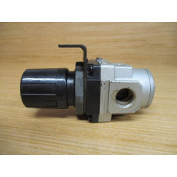 SMC AR3000-03BG-R Filter Regulator AR300003BGR W Bracket - Used