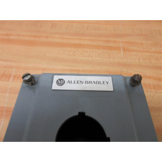Allen Bradley 800T-4TZM10 Push Button Enclosure 800T4TZM10 - Used