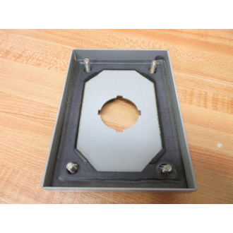 General Electric CR104PEG11 Pushbutton  Enclosure 3" Depth - Used