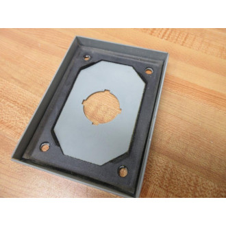 General Electric CR104PEG11 Pushbutton  Enclosure 5" Depth - Used