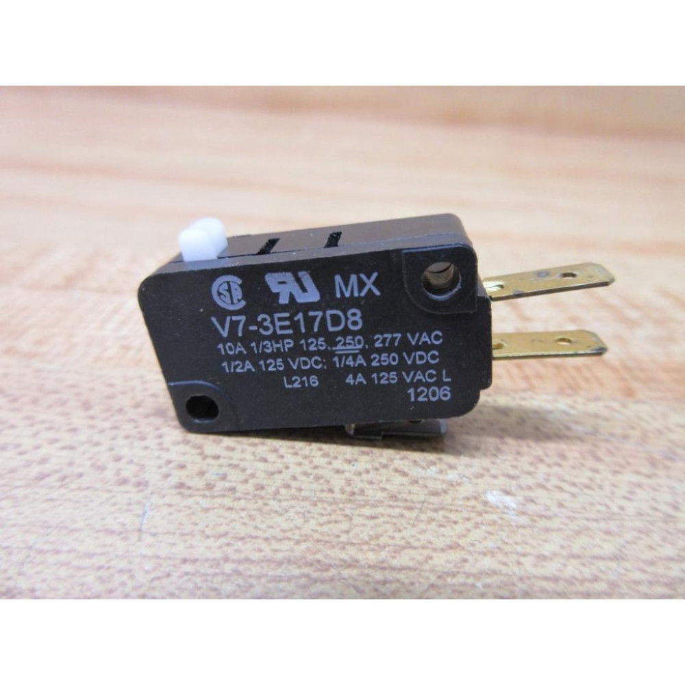 Micro Switch V7-3E17D8 Pin Plunger V73E17D8 - New No Box