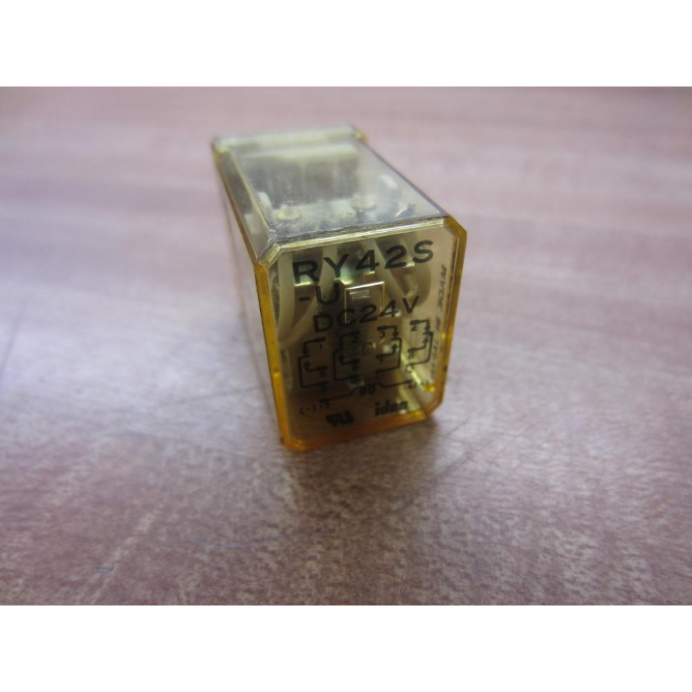 IDEC RY42S-U-DC24V Relay RY42SUDC24V - New No Box