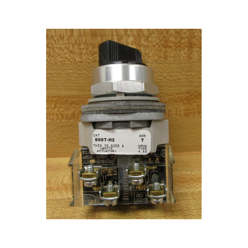 Allen Bradley 800T-H2A Switch 800TH2A w800T-XA - New No Box