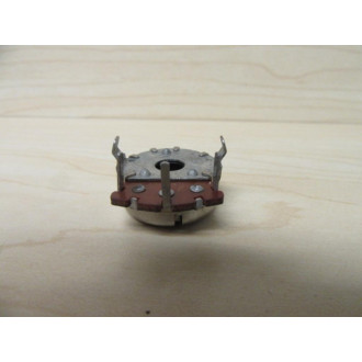 Stackpole 270V202B01 Potentiometer - New No Box