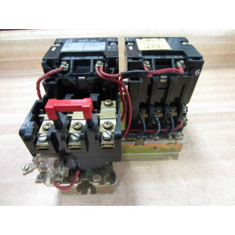 Square D 8736 SCO 8 8736SCO8 Starter Form S Ser A Cracked Case - Used