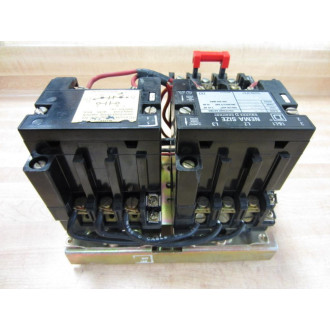 Square D 8736 SCO 8 8736SCO8 Starter Form S Ser A Cracked Case - Used