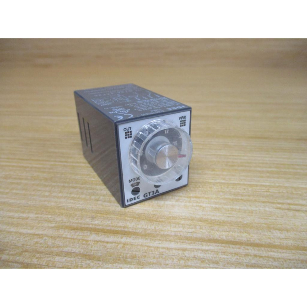 IDEC GT3A-4AF20 Electronic Timer GT3A4AF20 - New No Box IDEC GT3A-4AF20 Electronic Timer GT3A4AF20 - New No Box