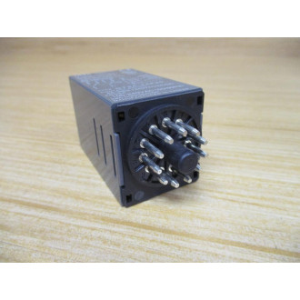 IDEC GT3A-4AF20 Electronic Timer GT3A4AF20 - New No Box