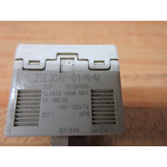SMC ZSE30AF-01-N-M Digital Pressure Switch ZSE30AF01NM - Used