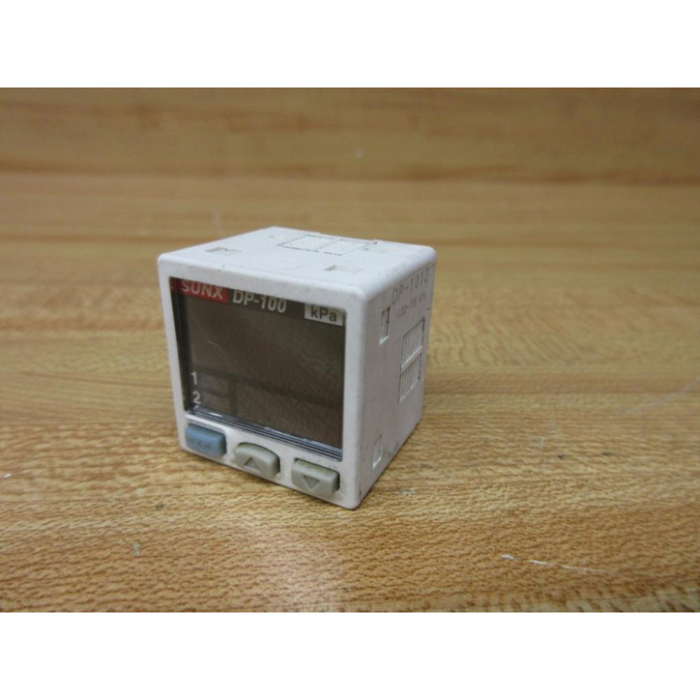 Sunx DP-101Z Digital Pressure Switch DP101Z - Used