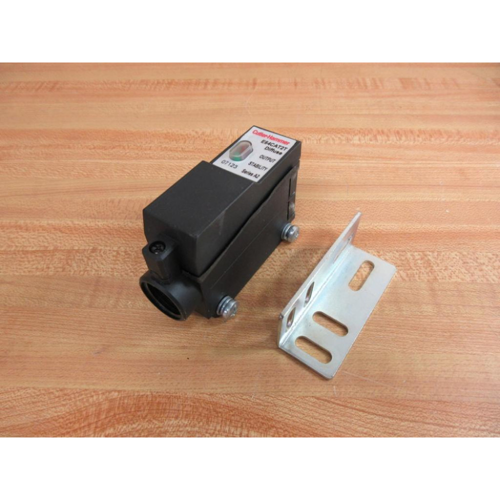 Cutler Hammer E64CAT2T Photoelectric Sensor - New No Box