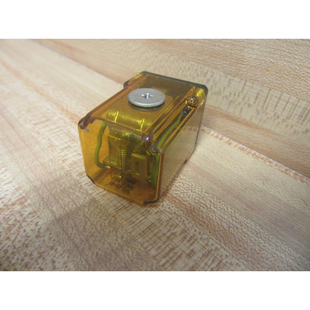 Micro Switch FE 21-012 Honeywell  FE21012 Relay 6 VDC 40 Ohms Amber - Used