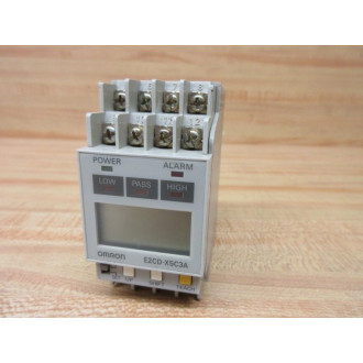 Omron E2CD-X5C3A Proximity Switch Amplifier E2CDX5C3A - Used