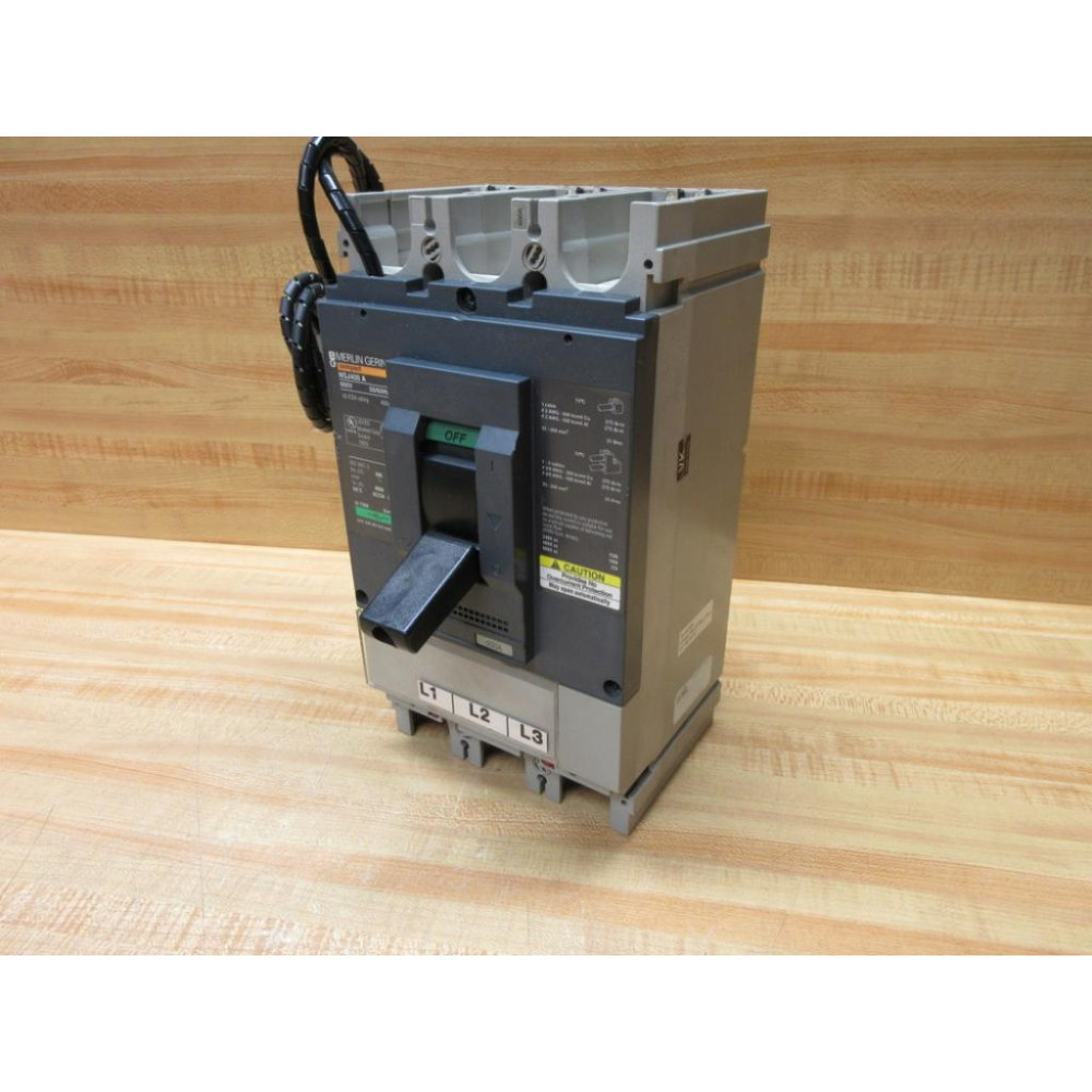 Merlin Gerin NSJ400A Schneider Electric 400A Circuit Breaker - Used