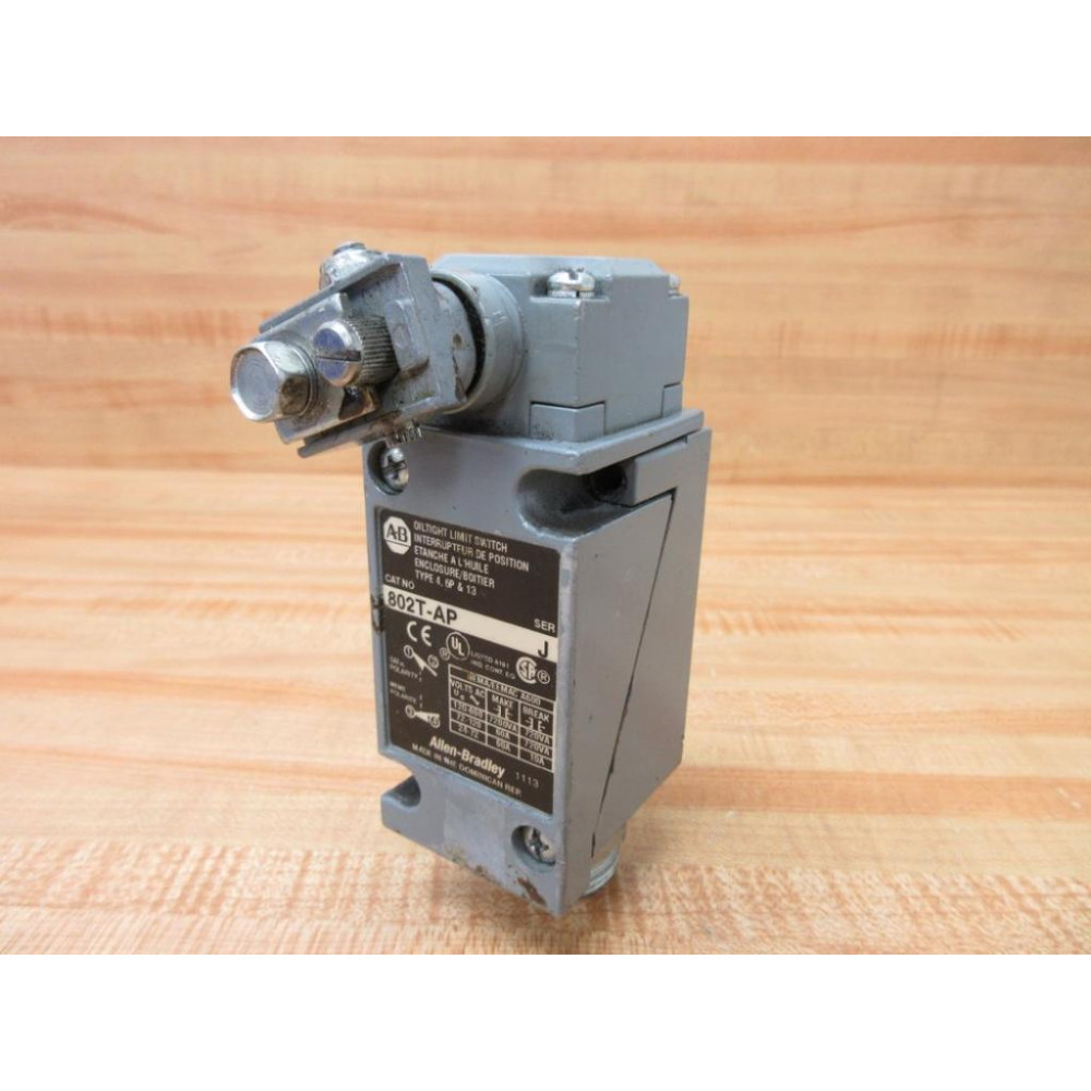 Allen Bradley 802T-AP Limit Switch 802TAP Series J WOperator Head - Used