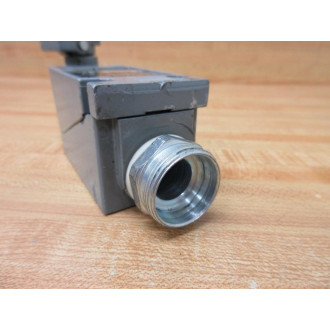 Allen Bradley 802T-AP Limit Switch 802TAP Series J WOperator Head - Used