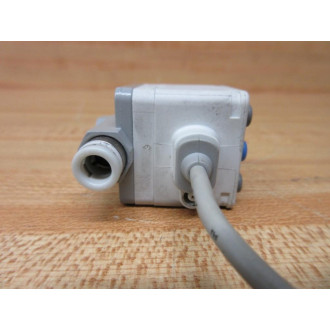 SMC ISE40A-C6-R-M Switch ISE40AC6RM WO Mounting Bracket - Used