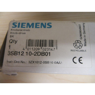 Siemens 3SB12 10-2DB01 Selector Switch