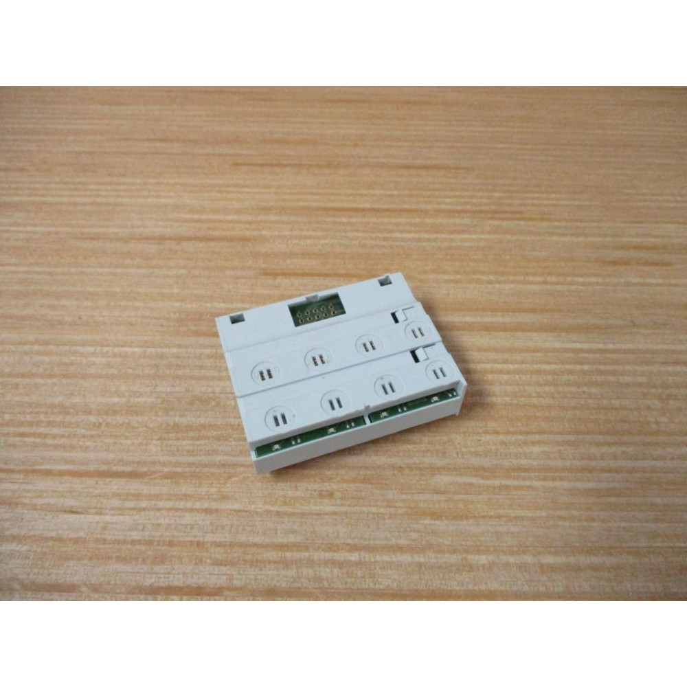 Festo VMPAL-EVAP-14-1-4 Electrical Manifold Model 560969 - New No Box