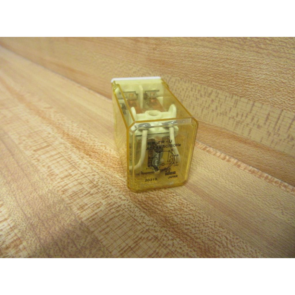 IDEC RR2P-U-AC24V Relay RR2P-U-24V AC - Used