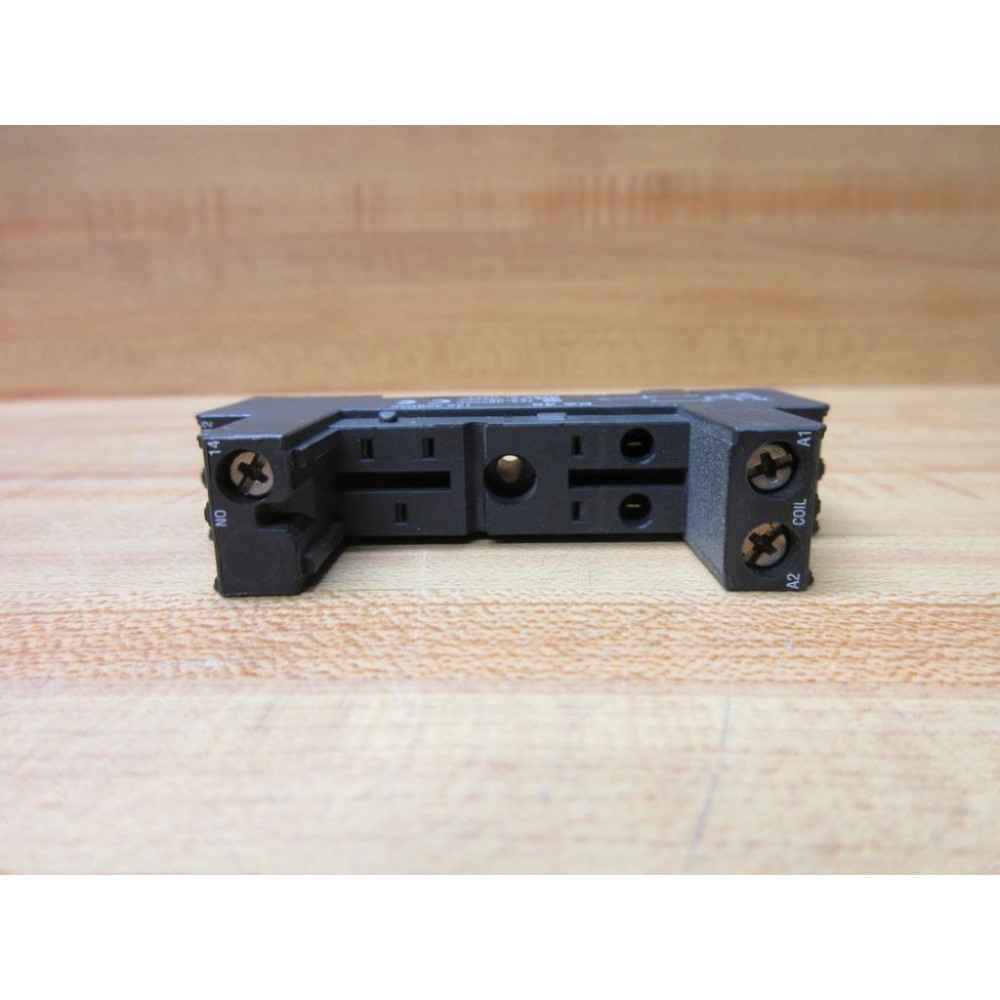 Ersce ES35 Relay Socket - New No Box