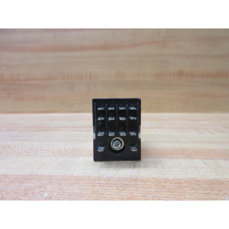 General Electric CR420MPL044J-120V AC GE Relay CR420MPL044J-120VAC - New No Box