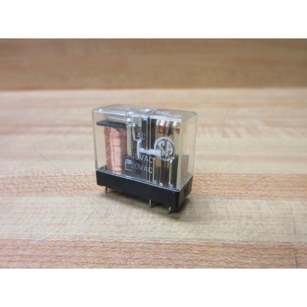 Fujitsu 611D005-FZ9 Relay 611D005 - Used