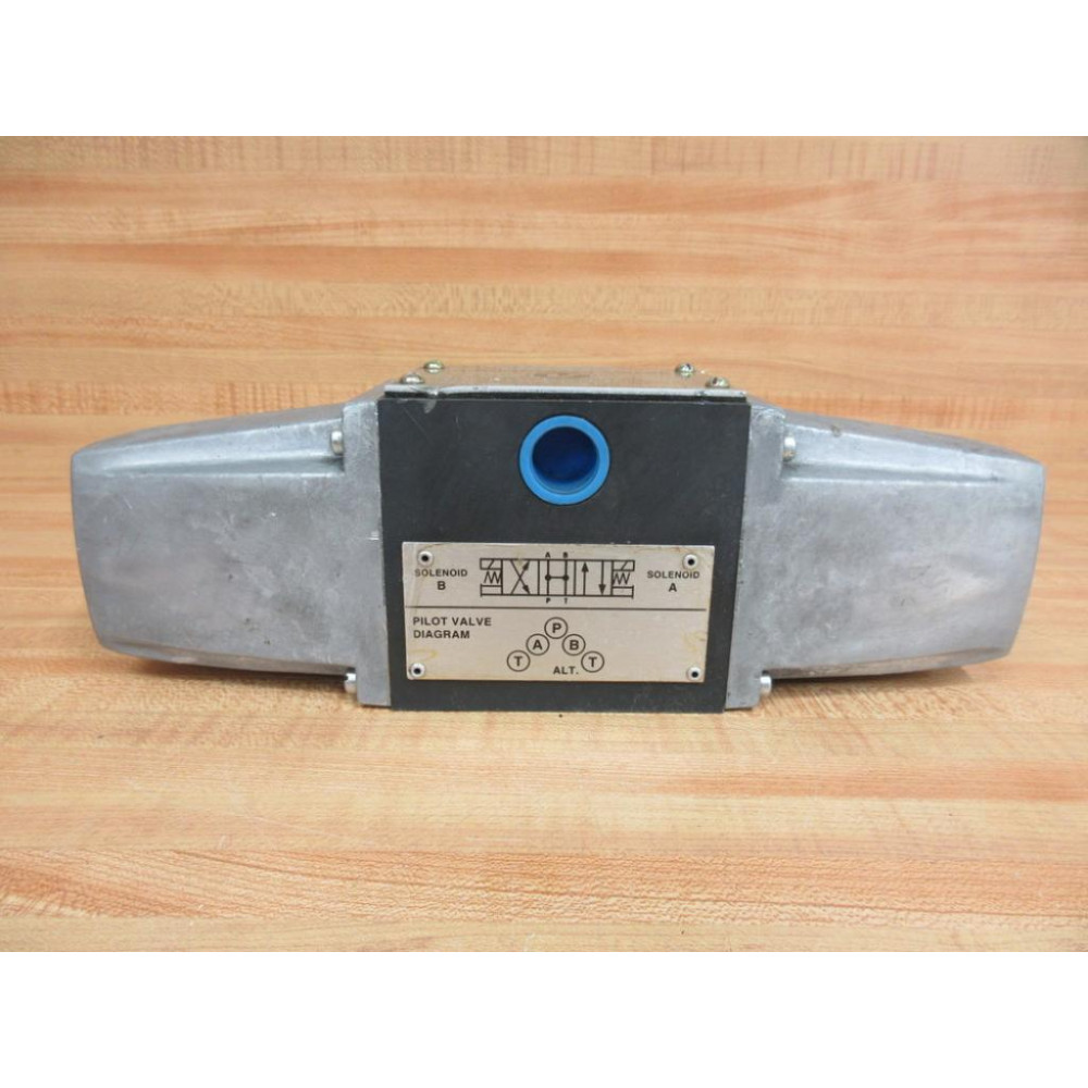 Vickers 297241 DG4S4 010G 50 Valve 297241DG4S4010C50 - Used