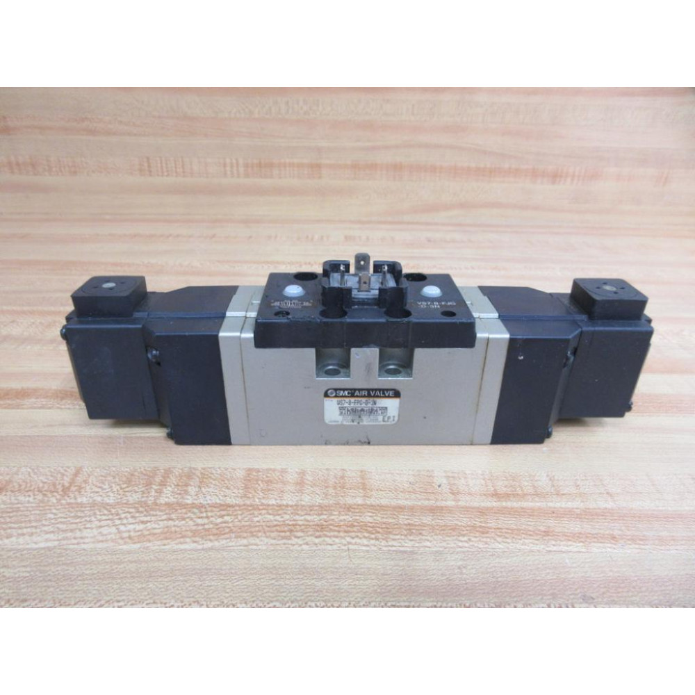SMC VS7-8-FPG-D-3N Solenoid Valve VS78FPGD3N - Used