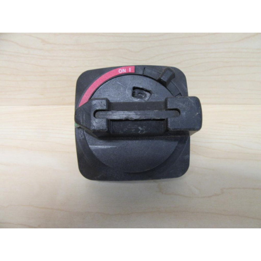 Cutler Hammer HRG14 Disconnect Handle - Used