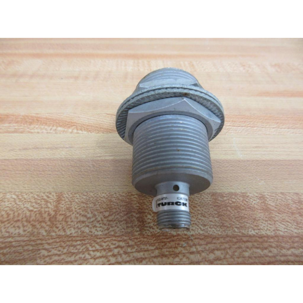 Turck BI10U-MT30-AP6X2-H1141S1589 Sensor BI10UMT30AP6X2H1141S1589 - Used