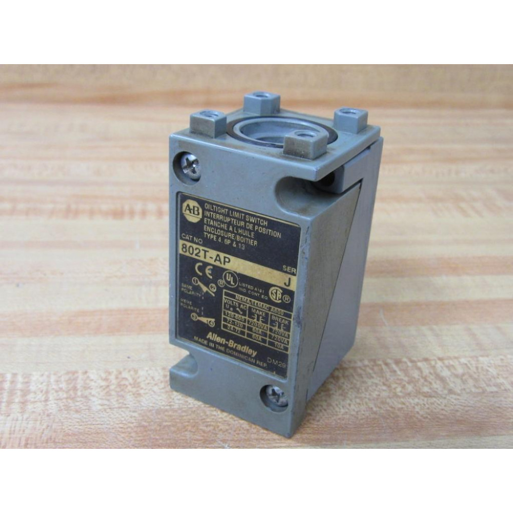 Allen Bradley 802T-AP Limit Switch 802TAP Body Only Series J - Used