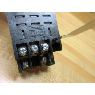 Omron PTF-11A Relay Socket PTF11A WMetal Retainers - Used