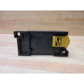 Omron PTF-11A Relay Socket PTF11A WMetal Retainers - Used