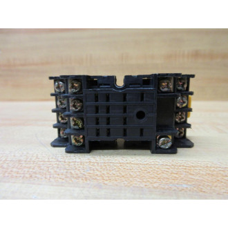 General Electric CR420MA GE Relay Socket - Used