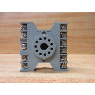 Eagle Signal SR3P-06 Relay Socket 60-SR3P-06 - Used