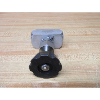 Hoke 2112F8Y Screwed Bonnet Needle Valve - New No Box