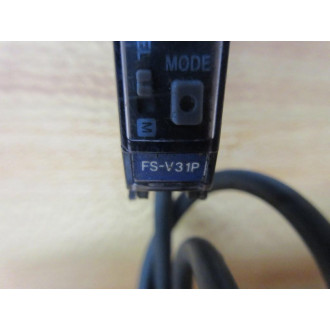 Keyence FS-V31P Photoelectric Amplifier 3 Wire - Used