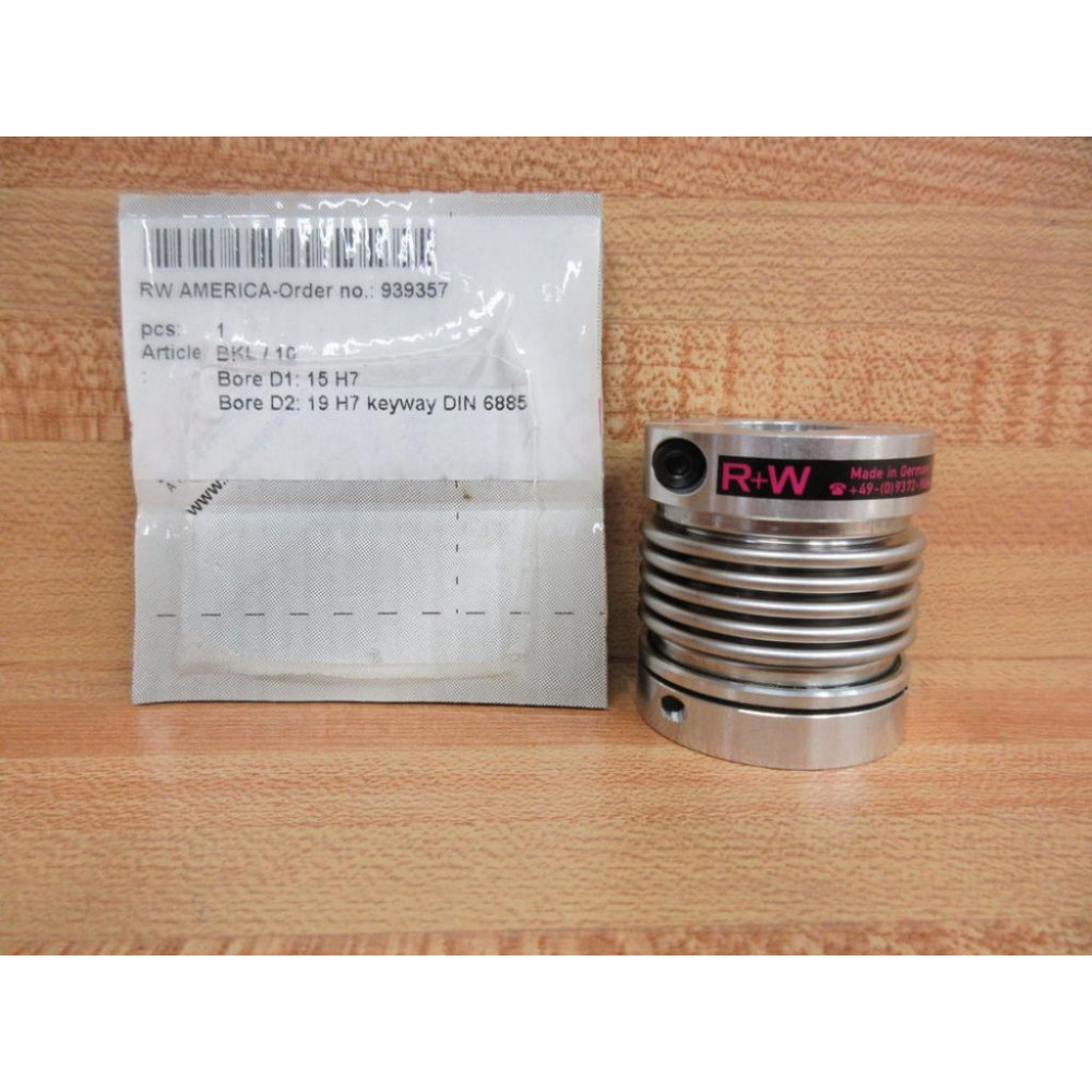 R & W CPLN6-00001 Coupling CPLN600001 - New No Box