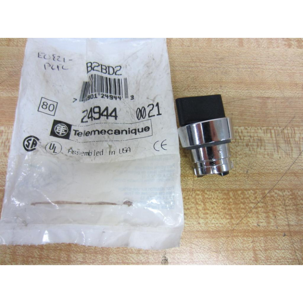 Schneider Telemecanique ZB2-BD2 Selector Switch 24944