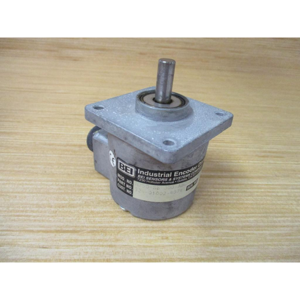 BEI 924-01002-4074 Encoder H25D-SS-300-ABC-7406R-LED-SM16-S - Used