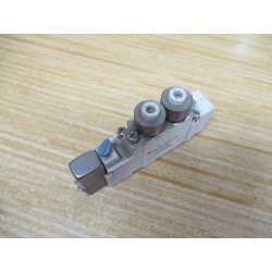 SMC SY5120-5LZE-C4 Solenoid Valve SY51205LZEC4 WO Coil Connector - Used
