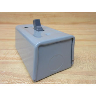 Allen Bradley 600-TAX4 Manual Motor Starter 600TAX4 WO Cover Plate - New No Box