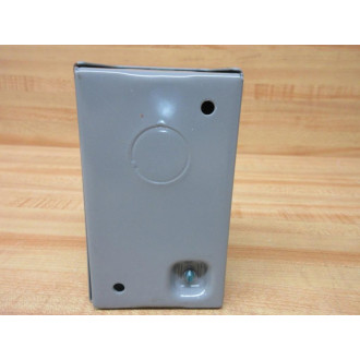 Allen Bradley 600-TAX4 Manual Motor Starter 600TAX4 WO Cover Plate - New No Box