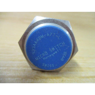 Honeywell 923AA4BM-A7T-L Micro Switch Proximity Switch - Used