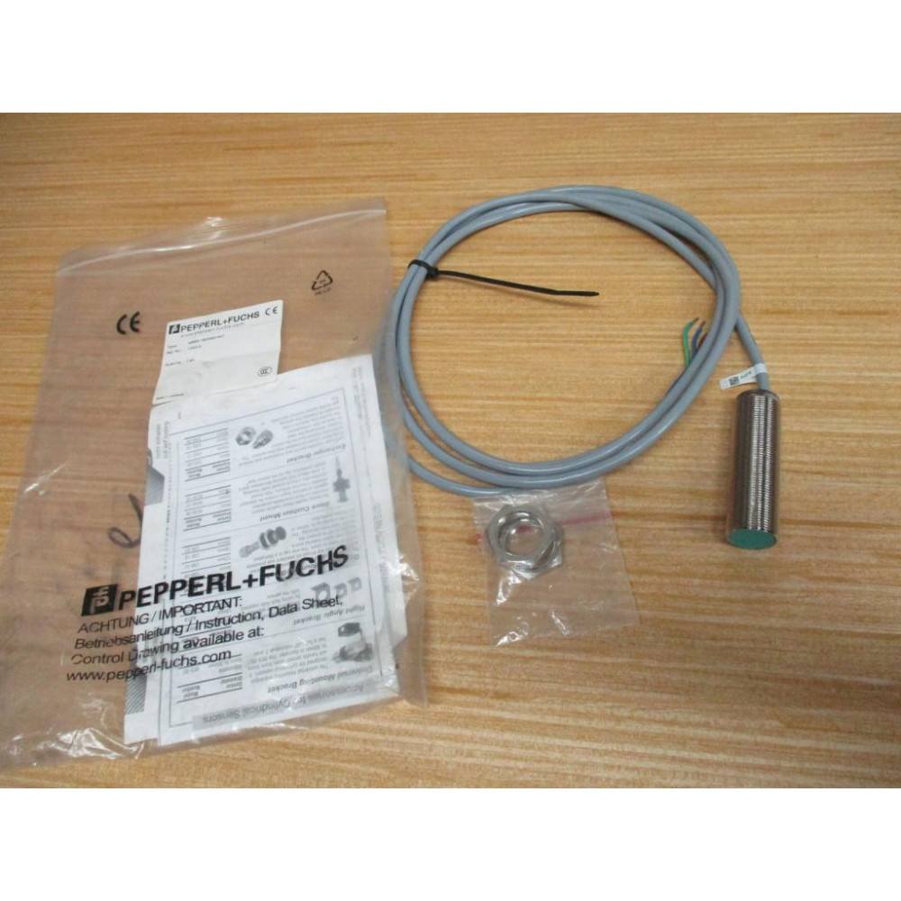 Pepperl + Fuchs 124312 Inductive Sensor NBB5-18GM60-WO Pepperl + Fuchs 124312 Inductive Sensor NBB5-18GM60-WO