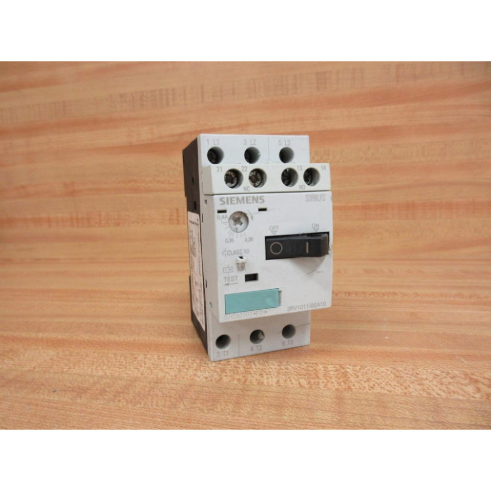 Siemens 3RV1011-0EA10 Circuit Breaker 3RV10110EA10 - Used